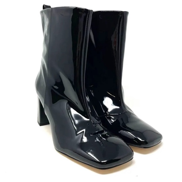 Good American Black Patent Leather
Boots Size 5.5 Square Toe. NEW IN BOX - Picture 8 of 13